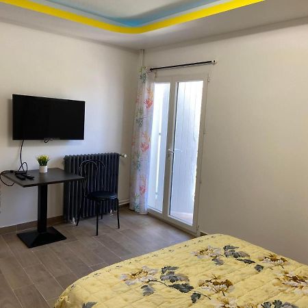 Chambres Pour 1 Ou 2 Personnes Prayssac Exterior foto